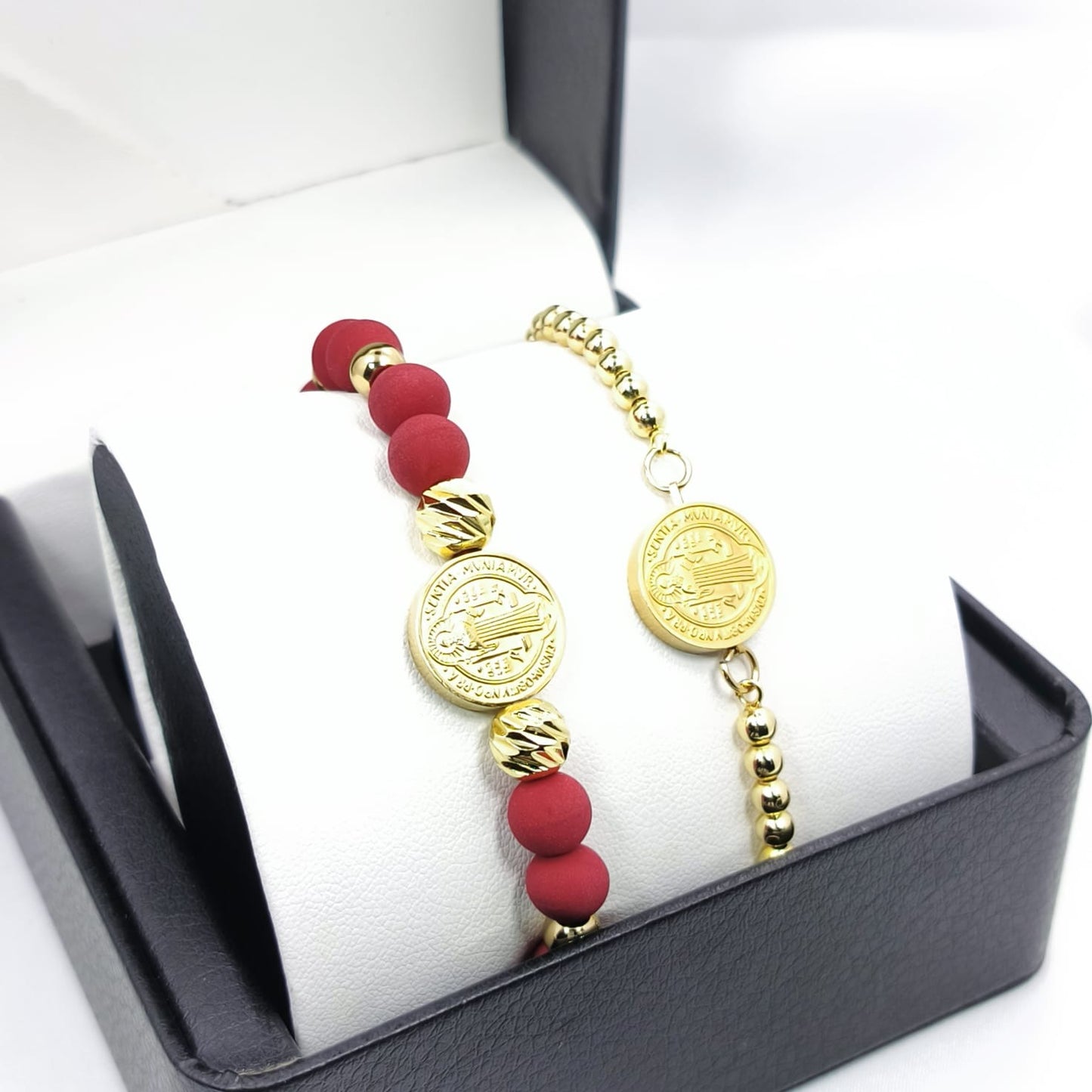 Combo De 2 Pulseras de Protección San Benito Para Parejas + caja de regalo GRATIS